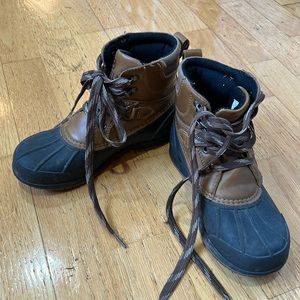Kids size 13 Magellan rain boots